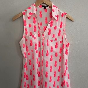 Express Sleeveless Top - hot Pink Pineapples!